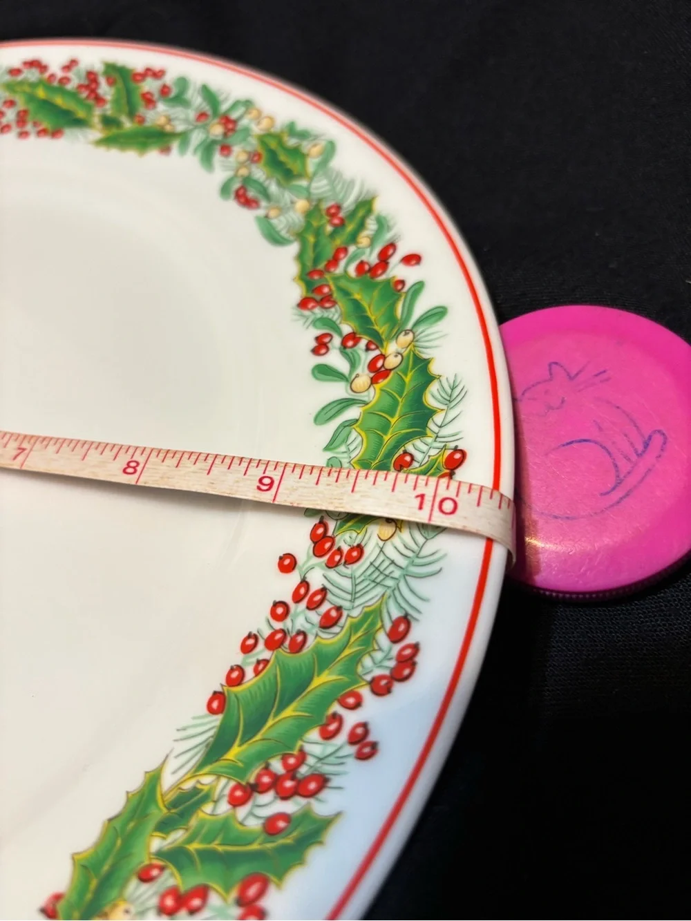 Vista Alegre Christmas Magic 10 1/2” Dinner Plate with Train Pulling Gifts
